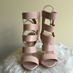 Women’s heels size 7.5 by Aldo open front cream color